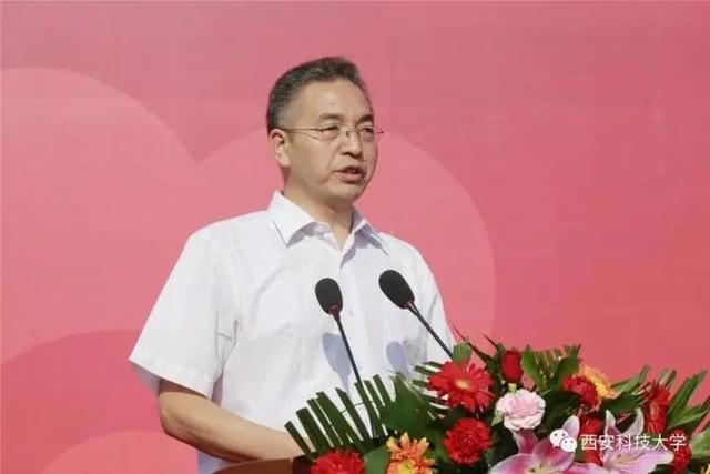 161686909642445566.jpg 3.jpg