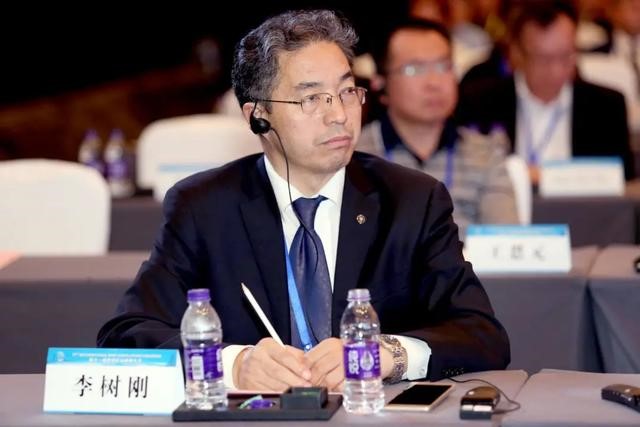 161686909662889499.jpg 5.jpg